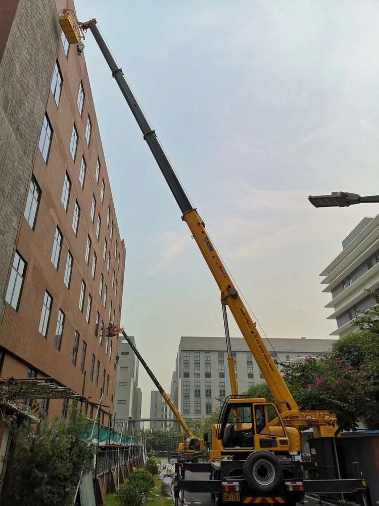 九寨沟汽车吊出租哪家好，选择最靠谱的服务商指南