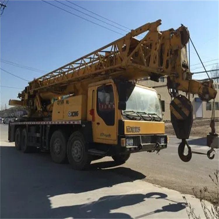 九寨沟哪里有专业吊车出租